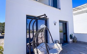 Property slide 38