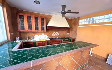 Property slide 29