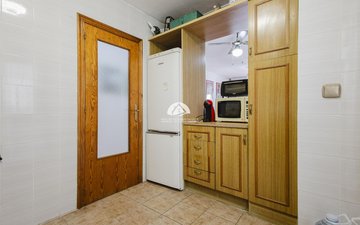 Property slide 14