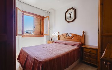 Property slide 31