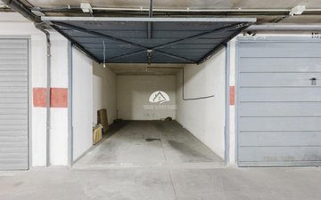Property slide 38