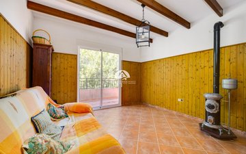 Property slide 19