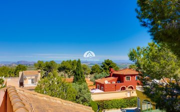 Property slide 39