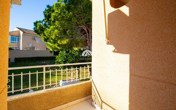 Property slide 21