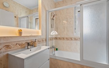 Property slide 20