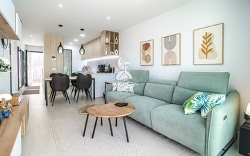 Property slide 10