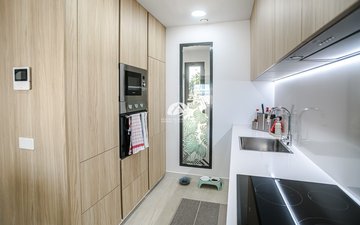 Property slide 18