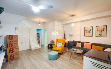 Property slide 25