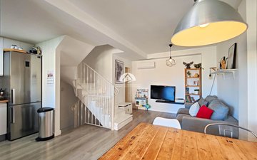 Property slide 11