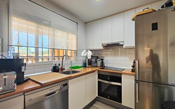 Property slide 14