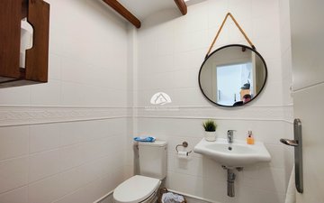 Property slide 21