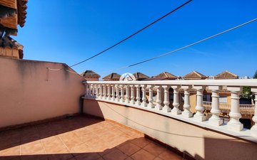 Property slide 48