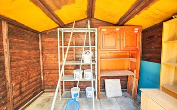 Property slide 21
