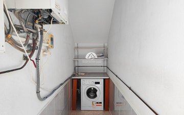 Property slide 22