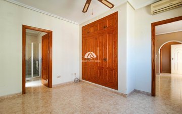 Property slide 43