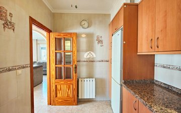 Property slide 40