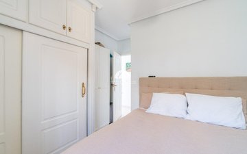 Property slide 21