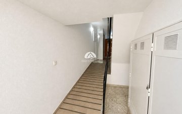 Property slide 16