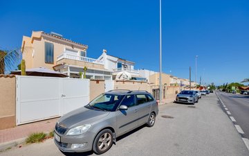 Property slide 40