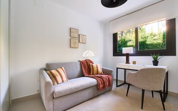 Property slide 14