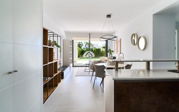Property slide 18