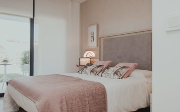 Property slide 20