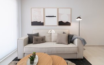 Property slide 18
