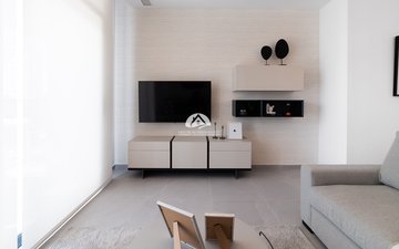 Property slide 14
