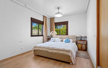 Property slide 16