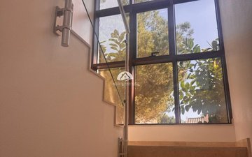 Property slide 21