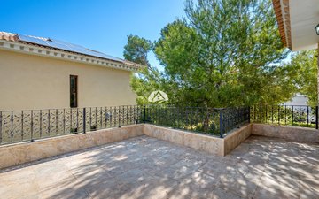 Property slide 34