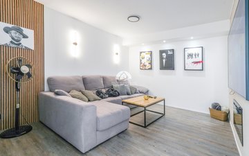 Property slide 17