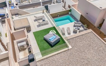 Property slide 48