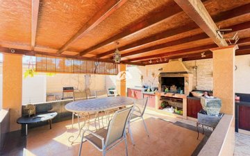 Property slide 23
