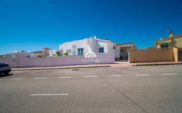 Property slide 16