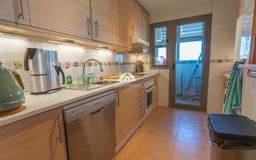 Property slide 10