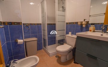 Property slide 17