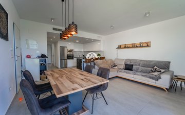 Property slide 7