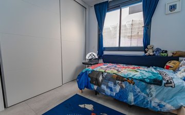 Property slide 17