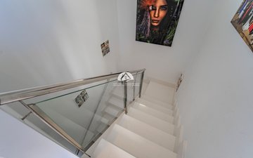 Property slide 21