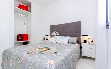 Property slide 20