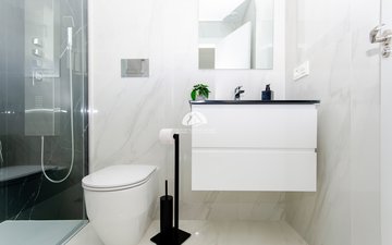 Property slide 22
