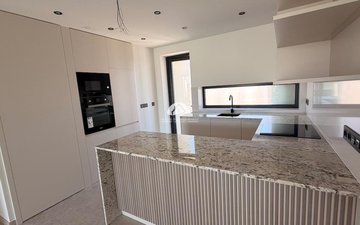 Property slide 10