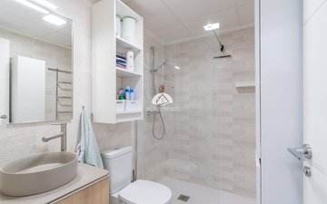 Property slide 22