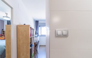 Property slide 25