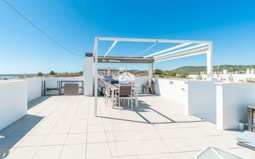 Property slide 39
