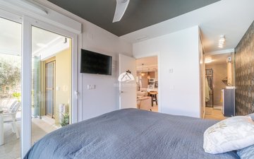 Property slide 41
