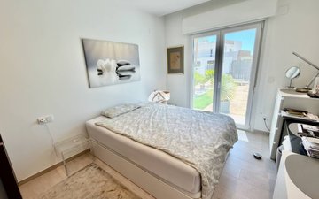 Property slide 14