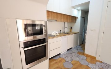 Property slide 6