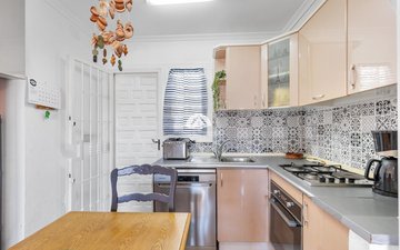 Property slide 17